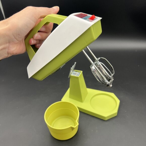 Vintage Sears Toy Super Food Mixer Avocado Green with Bowl Made in Japan 1970s - Picture 9 of 16